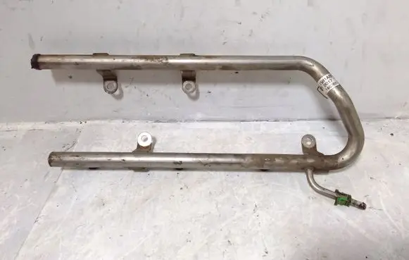 Chrysler Pacifica Fuel main line pipe 04861581AB