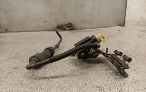 Volkswagen PASSAT B6 Turbo solenoid valve 1K0906627A