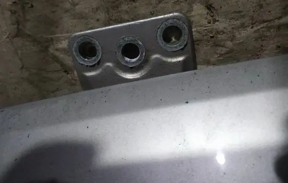 Volvo XC90 Tailgate/trunk/boot hinge