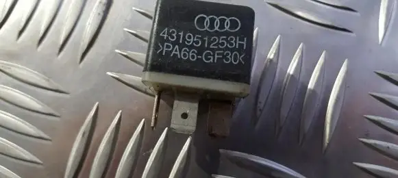 Audi A6 S6 C5 4B Other relay 431951253H