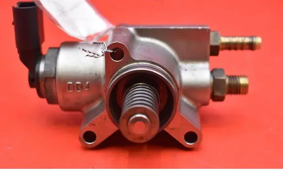 Volkswagen Cross Touran I In-tank fuel pump 03C127025T