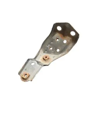 Toyota Avensis T270 Fender mounting bracket