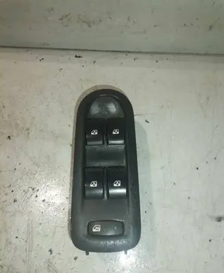Renault Scenic II - Grand scenic II Electric window control switch 025330