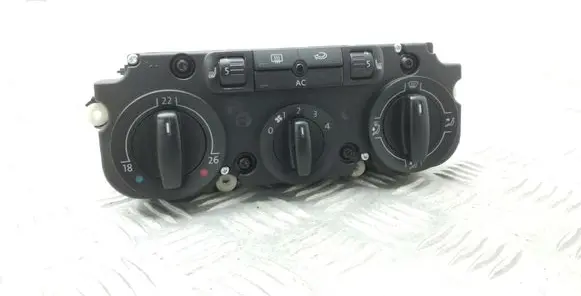 Volkswagen Tiguan Climate control unit 5M2820045A