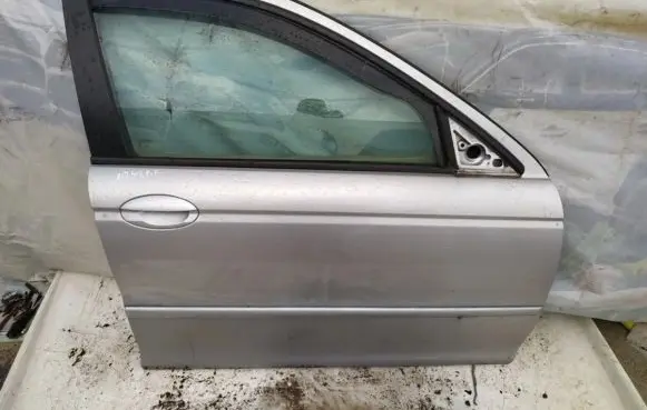 Jaguar X-Type Front door pilkos