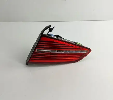 Volkswagen PASSAT B8 Tailgate rear/tail lights 3G5945308J