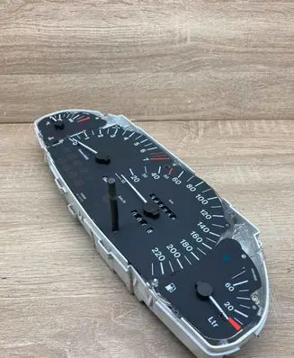 Opel Omega B1 Speedometer (instrument cluster) 90493818 88481674