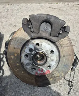 BMW 2 F45 Front wheel hub spindle knuckle