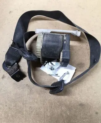 Opel Zafira A Front seatbelt 1043594