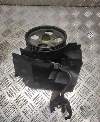 Peugeot 206 Power steering pump 9638364580