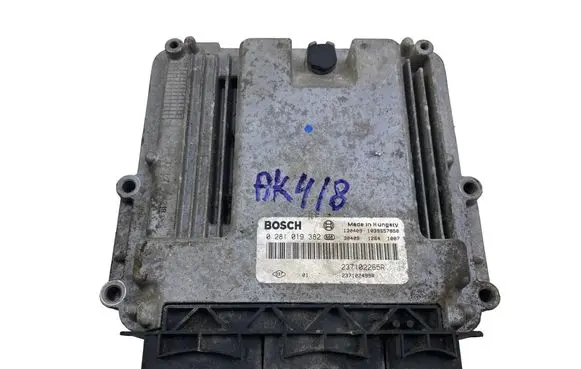 Renault Master III Engine control unit/module ECU 237102265R 0281019382