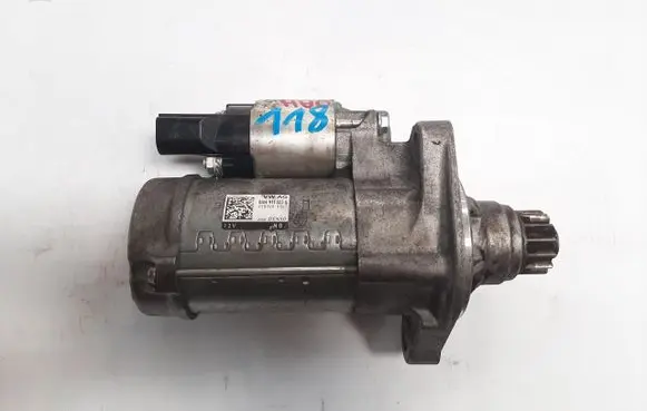 Volkswagen Golf VII Starter motor 0AH911023G