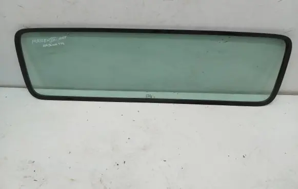 Renault Master III Rear windscreen/windshield window MAS3