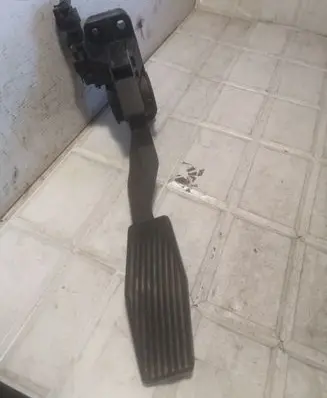 Opel Zafira A Accelerator throttle pedal 0281002298 970106806 90581208