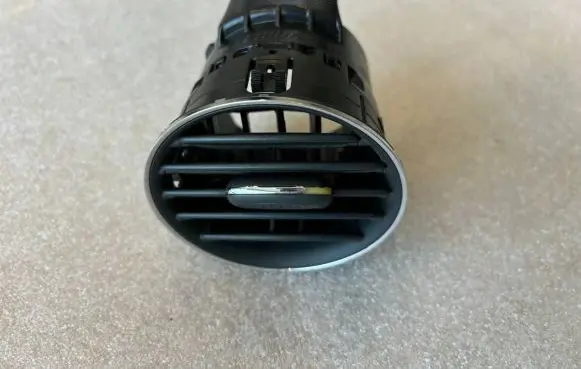 Mercedes-Benz CLK A209 C209 Dashboard side air vent grill/cover trim A2098300154 2098300154