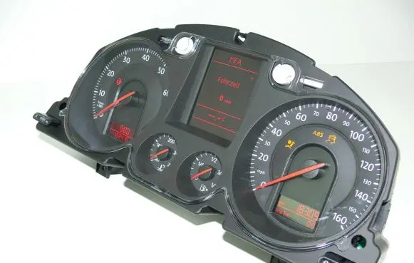 Volkswagen PASSAT B6 Speedometer (instrument cluster) 3C0920971F
