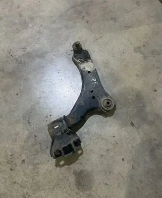 Front lower control arm/wishbone