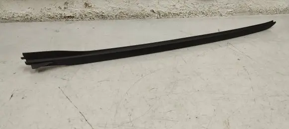 BMW i4 Windshield trim 7933087