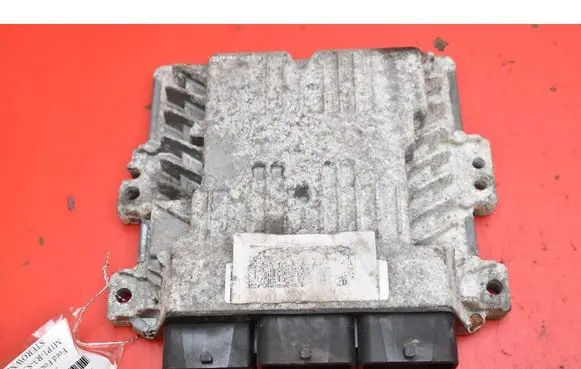 Ford Focus Engine control unit/module ECU S180124601