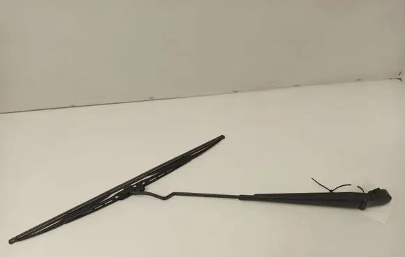Ford Mustang IV Front wiper blade arm 184548