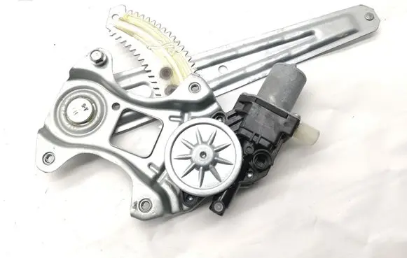 Subaru XV Rear window lifting mechanism without motor 