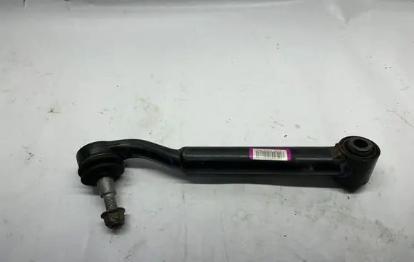Ford Mustang VI Front lower control arm/wishbone FR3C3A424AA