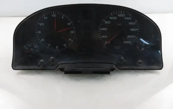 Audi 80 90 S2 B4 Speedometer (instrument cluster) 893919033A