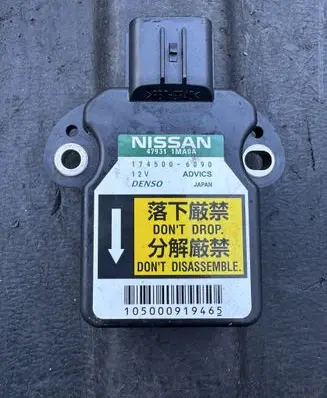 Infiniti M30 ESP acceleration yaw rate sensor 1745006090 479311MA0A 105000919465