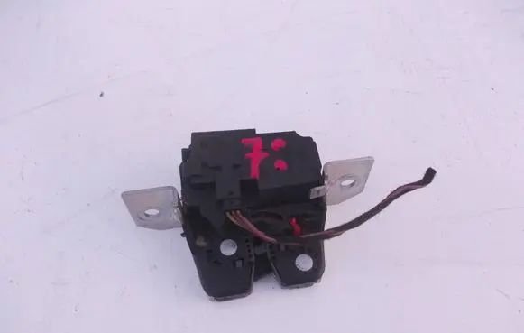 Mercedes-Benz B W245 Tailgate/trunk/boot lock/catch/latch A1697400235