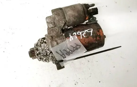 Skoda Octavia Mk2 (1Z) Starter motor