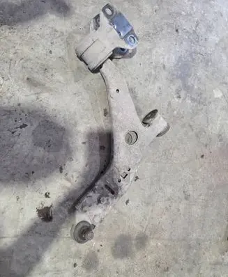 Ford Transit - Tourneo Connect Front lower control arm/wishbone DV613C339AC STA1845133 182201308