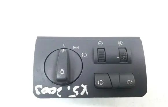 BMW X5 E53 Light switch 8372204