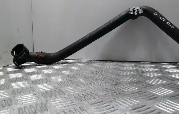 Volkswagen Golf V Engine coolant pipe/hose