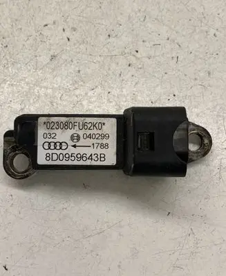 Audi A4 S4 B5 8D Airbag deployment crash/impact sensor 8D0959643B