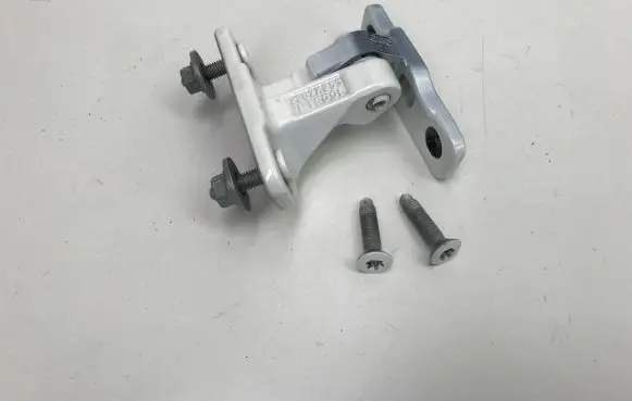 Mercedes-Benz GLC AMG Rear door upper hinge 2202X253