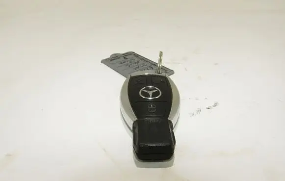 Mercedes-Benz E W212 Ignition key/card kodo