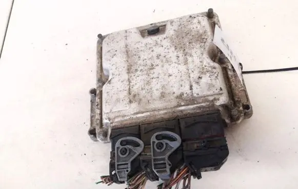 Renault Laguna II Engine control unit/module 8200163528 8200095416