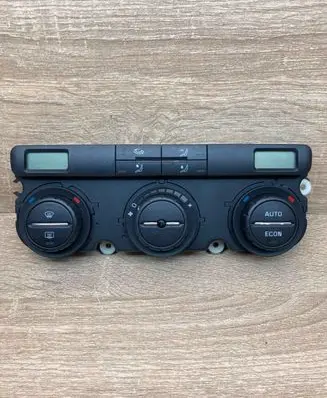 Skoda Octavia Mk2 (1Z) Climate control unit 74793250 19020753