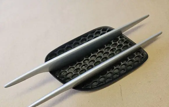 Mercedes-Benz SL R230 Fender grill A2306900136 2306900136