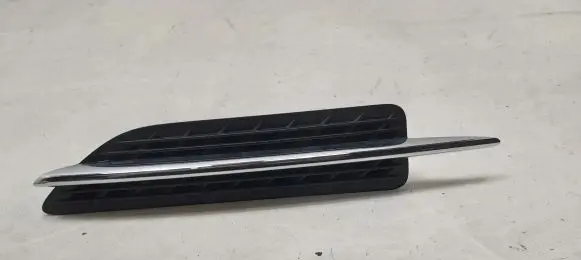 Mercedes-Benz SLC R172 Fender grill A1726900479