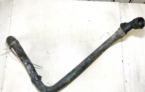 Skoda Fabia Mk1 (6Y) Engine coolant pipe/hose