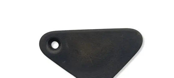 Volvo XC70 Radiator mount bracket 30723366