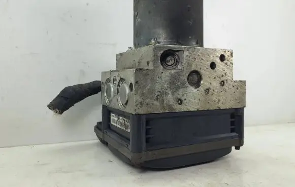 Mercedes-Benz E W212 ABS Pump A2124312712