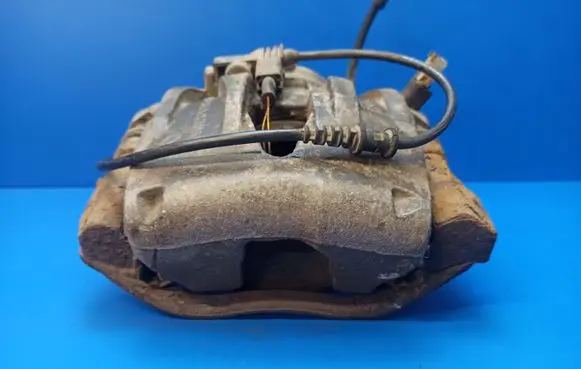 Mercedes-Benz E W211 Front brake caliper 28X295