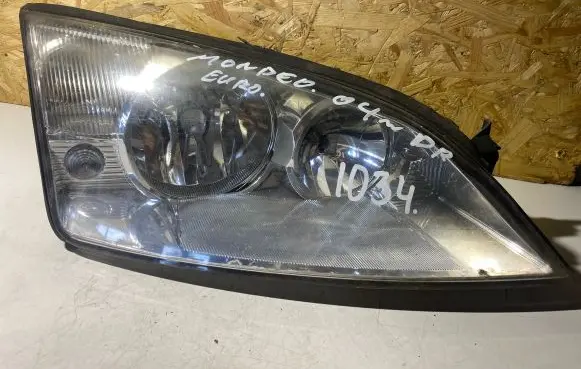 Ford Mondeo Mk III Headlight/headlamp 01020000
