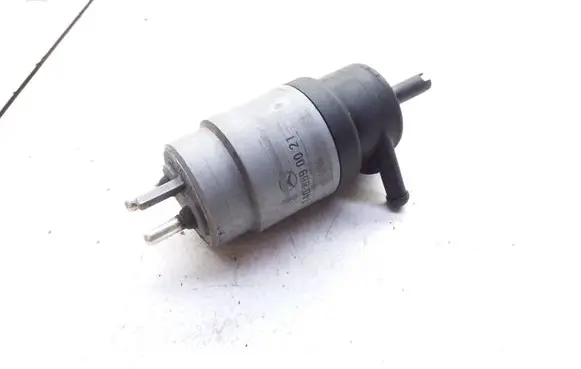 Mercedes-Benz E W210 Windscreen/windshield washer pump 1408690021
