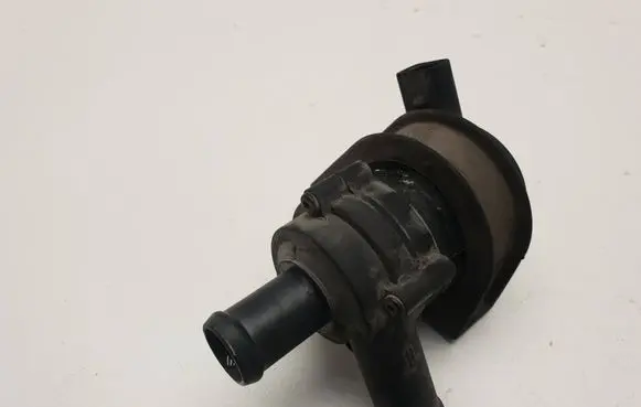 Audi A1 Electric auxiliary coolant/water pump 02500190