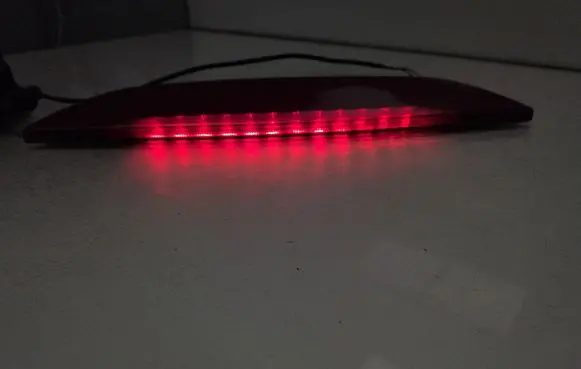 Volvo V60 Third/center stoplight 1090102 E209116