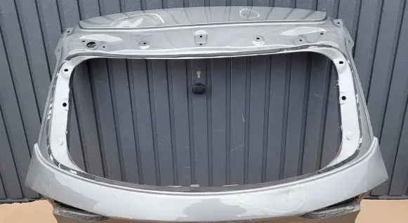 Tailgate/trunk/boot lid
