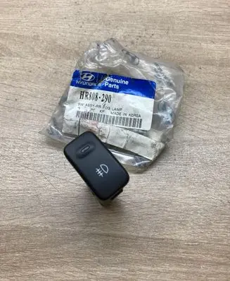 Fog light switch